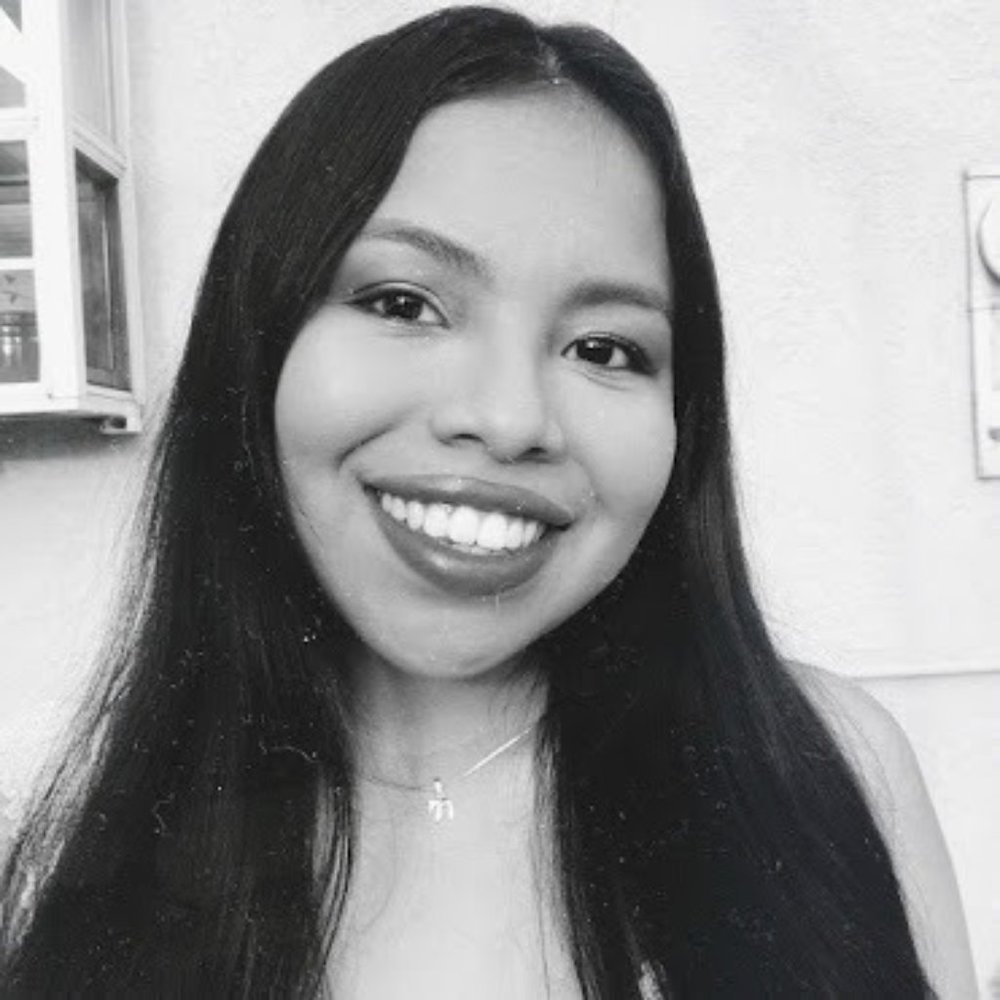 Meet your Posher, Deana